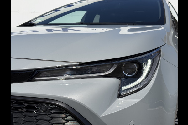 Toyota Corolla Touring Sports 1.8 Hybrid Team D | ACC | CarPlay | Camera | LED | DAB+ | 17 inch