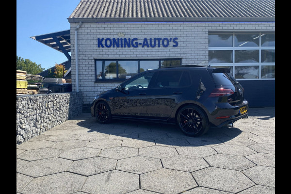 Volkswagen Golf 2.0 TSI GTI Performance/ Pano/ Dynaudio/ Keyless/ Virtual CP/ Dynamic lights