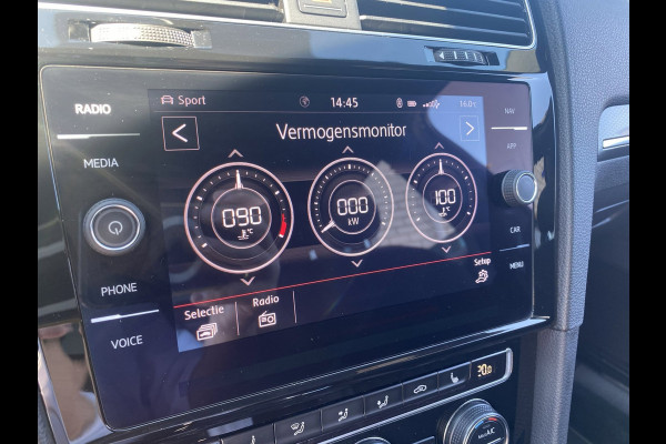 Volkswagen Golf 2.0 TSI GTI Performance/ Pano/ Dynaudio/ Keyless/ Virtual CP/ Dynamic lights