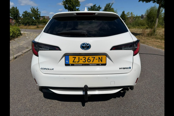 Toyota Corolla Touring Sports 2.0 Hybrid Style | Panoramadak | Camera | Navigatie | Lichtmetalen-Velgen | Trekhaak | LED
