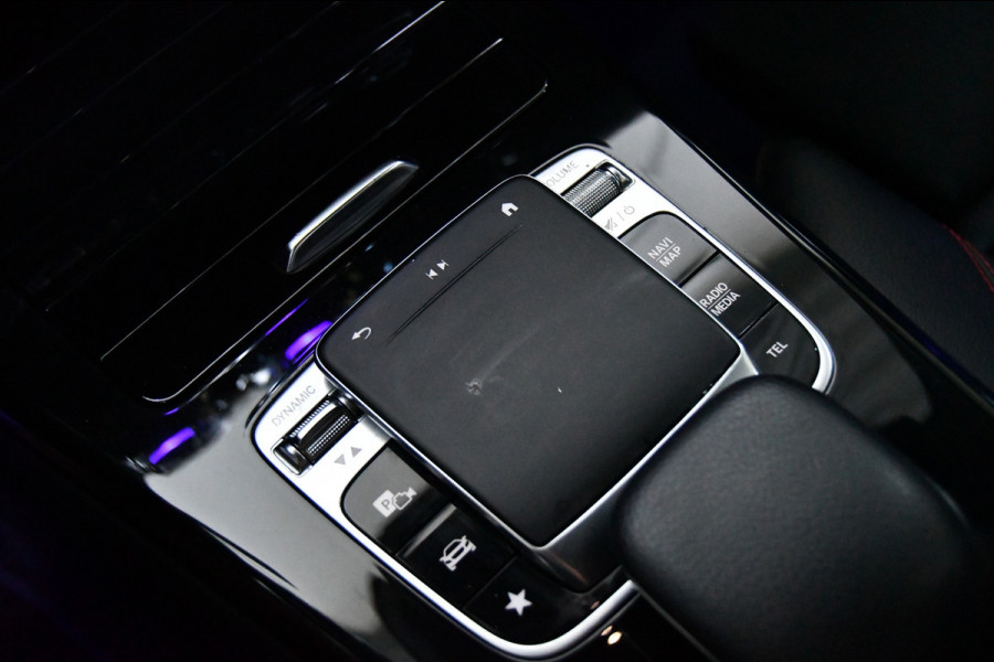Mercedes-Benz A-Klasse 200 Business Solution AMG, Burmester, Sfeer