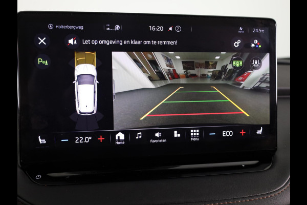 Škoda ENYAQ iV 60 180 pk | Navigatie | Parkeersensoren | Achteruitrijcamera | Lederen bekleding | Autom. airco (3 zones) | Stoelverwarming | Matrix LED koplampen |