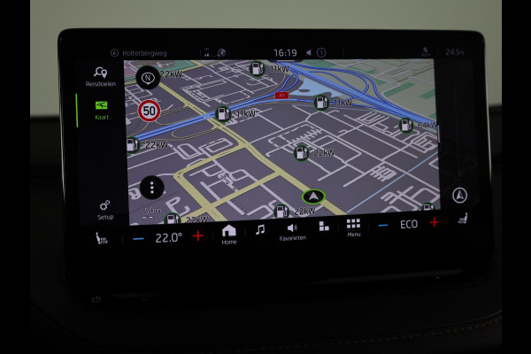 Škoda ENYAQ iV 60 180 pk | Navigatie | Parkeersensoren | Achteruitrijcamera | Lederen bekleding | Autom. airco (3 zones) | Stoelverwarming | Matrix LED koplampen |