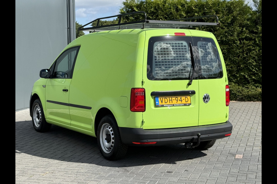 Volkswagen Caddy 2.0 TDI / L1H1 / 1e EIG. / UNIEK 28.975 KM! / INRICHTING / TREKHAAK / IMPERIAAL / NAVI / CARPLAY / CRUISE