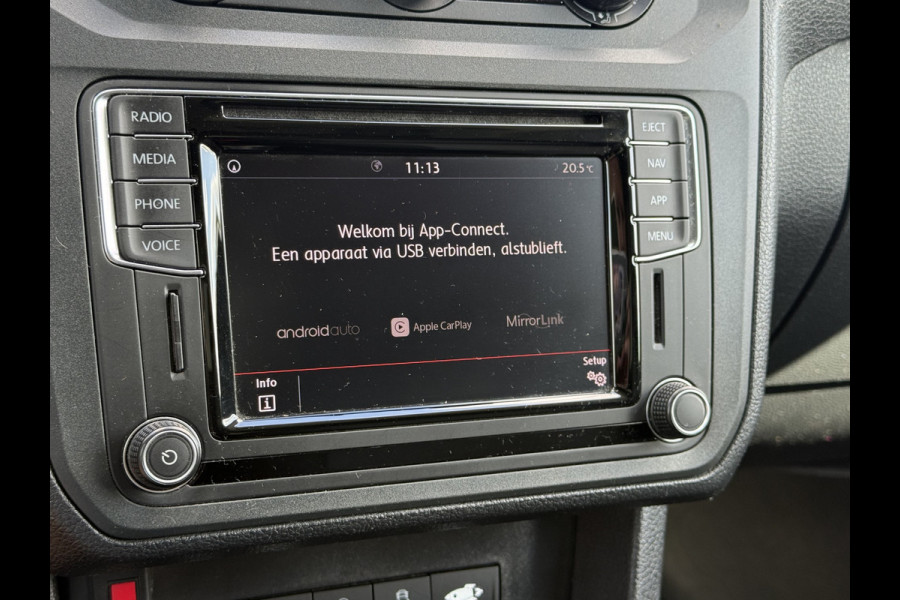 Volkswagen Caddy 2.0 TDI / L1H1 / 1e EIG. / UNIEK 28.975 KM! / INRICHTING / TREKHAAK / IMPERIAAL / NAVI / CARPLAY / CRUISE