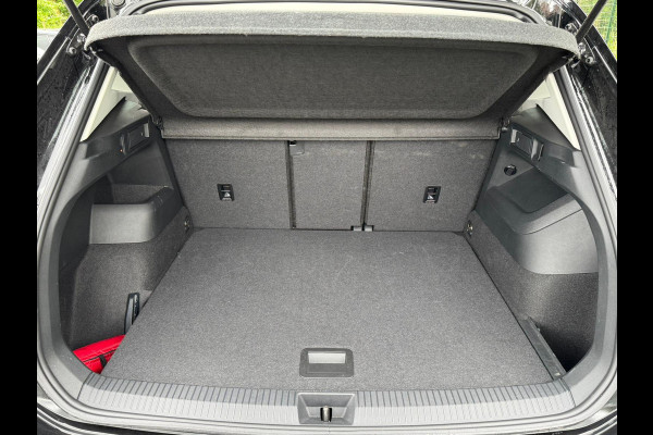 Volkswagen Tiguan 1.5 eTSI DSG LIFE GOAL 360CAMERA/NAVI/TREKHAAK/IQ-LIGHT FABRIEKS GARANTIE