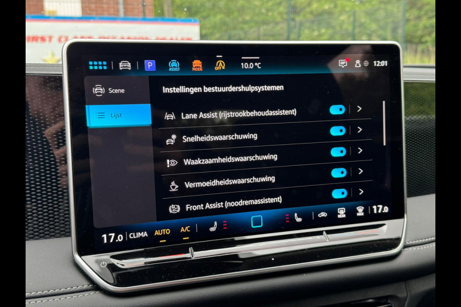 Volkswagen Tiguan 1.5 eTSI DSG LIFE GOAL 360CAMERA/NAVI/TREKHAAK/IQ-LIGHT FABRIEKS GARANTIE