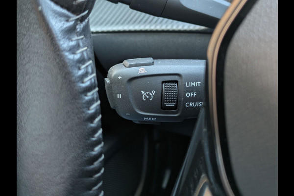 Peugeot 2008 1.2 PureTech Blue Lease Allure 130PK|Navi|Camera|Adaptive-Cruise|LED|Stoelverwarming