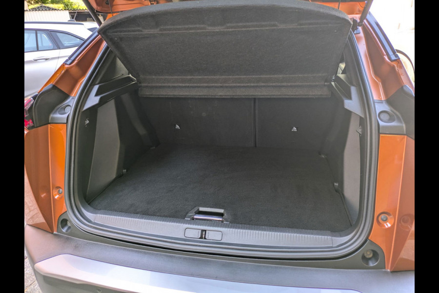 Peugeot 2008 1.2 PureTech Blue Lease Allure 130PK|Navi|Camera|Adaptive-Cruise|LED|Stoelverwarming