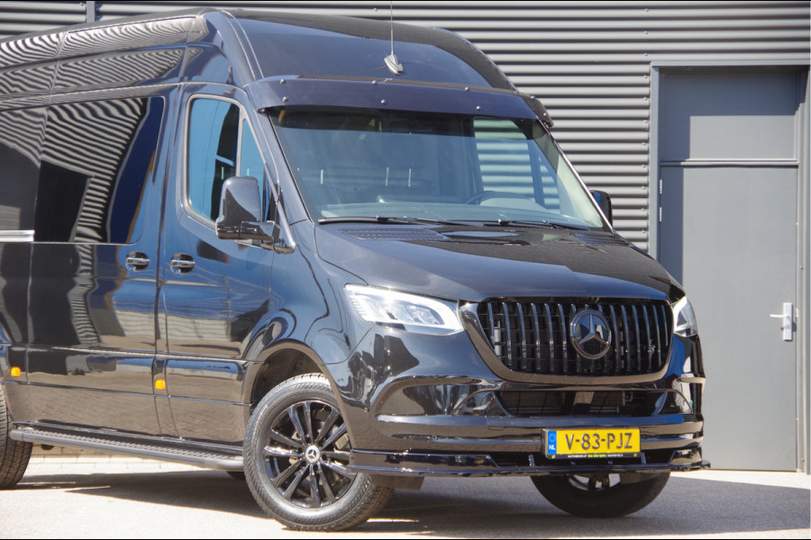 Mercedes-Benz Sprinter 319 3.0 CDI V6 L2H2 3-ZITS, AUT. LED, 3.5T TREKHAAK, MBUX 10'', STANDKACHEL, ZONNEKLEP, VOORSPOILER, KUNSTSTOFDELEN IN KLEUR, CA