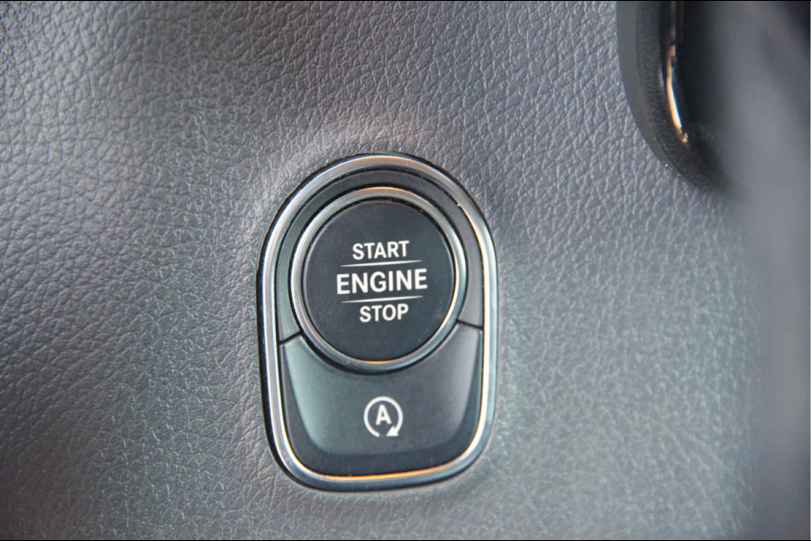 Mercedes-Benz Sprinter 319 3.0 CDI V6 L2H2 3-ZITS, AUT. LED, 3.5T TREKHAAK, MBUX 10'', STANDKACHEL, ZONNEKLEP, VOORSPOILER, KUNSTSTOFDELEN IN KLEUR, CA