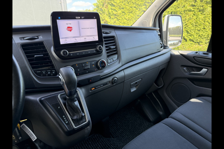 Ford Transit Custom 2.0 TDCI 130 PK / L2H1 / AUTOMAAT / TREKHAAK / AIRCO / CRUISE / CAMERA / 3-ZITS / LED / STOEL -EN VOORRUIT VERWARMING