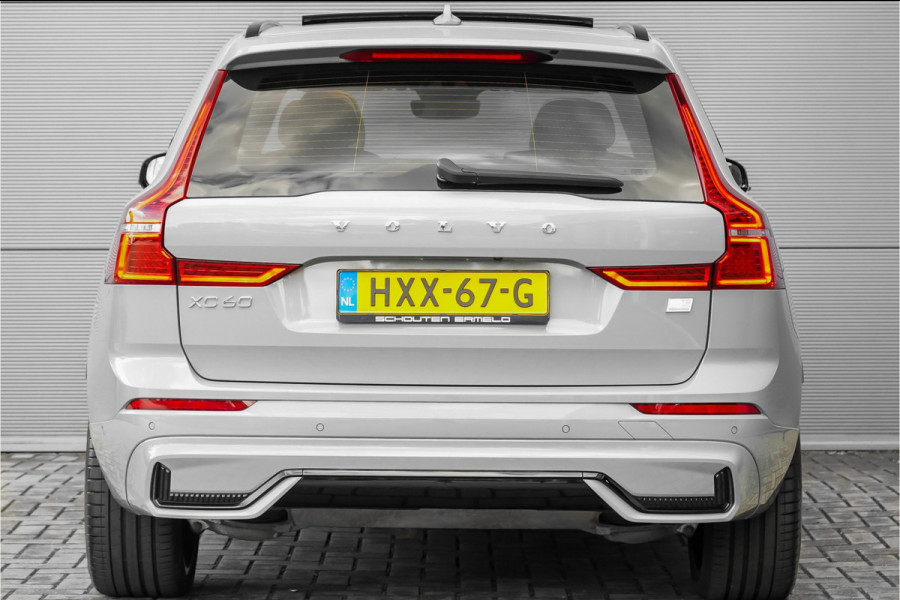 Volvo XC60 2.0 T8 Plug-in hybrid AWD Plus Dark Pano ACC Trekhaak 22"