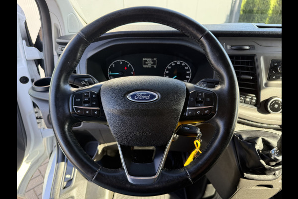 Ford Transit Custom 2.0 TDCI / L1H1 / 1e EIG. / 2.5 TONS TREKHAAK / IMPERIAAL / 3-ZITS / STOEL -EN VOORRUIT VERWARMING / CRUISE / AIRCO