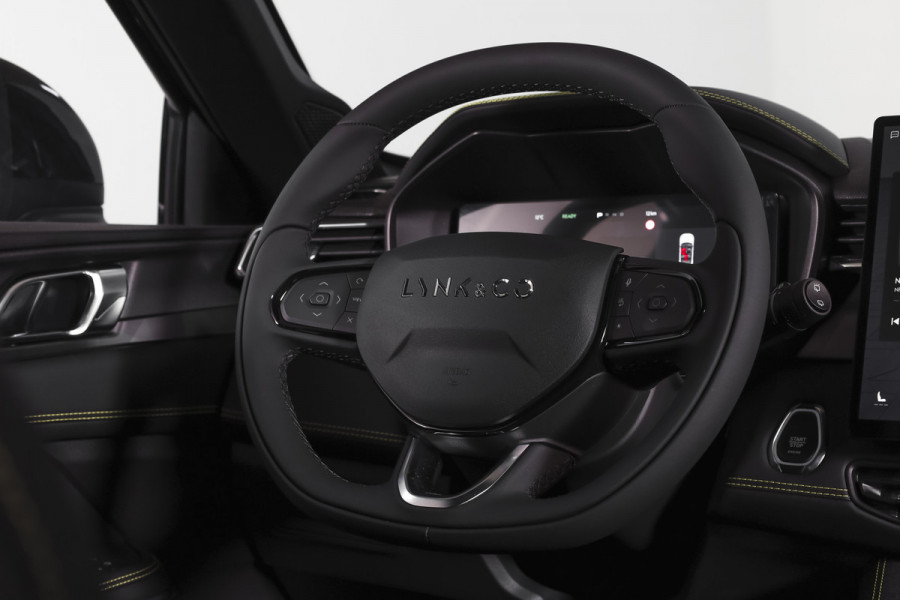 Lynk & Co 01 1.5 PHEV Core | Dig. Cockpit | Adapt. Cruise | Stoelverw. | PDC | Camera | NAV + App. Connect | ECC | DAB | LM 19" | 5763