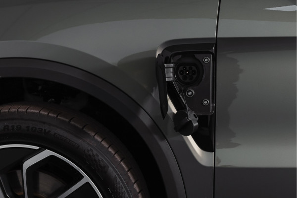 Lynk & Co 01 1.5 PHEV Core | Dig. Cockpit | Adapt. Cruise | Stoelverw. | PDC | Camera | NAV + App. Connect | ECC | DAB | LM 19" | 7394