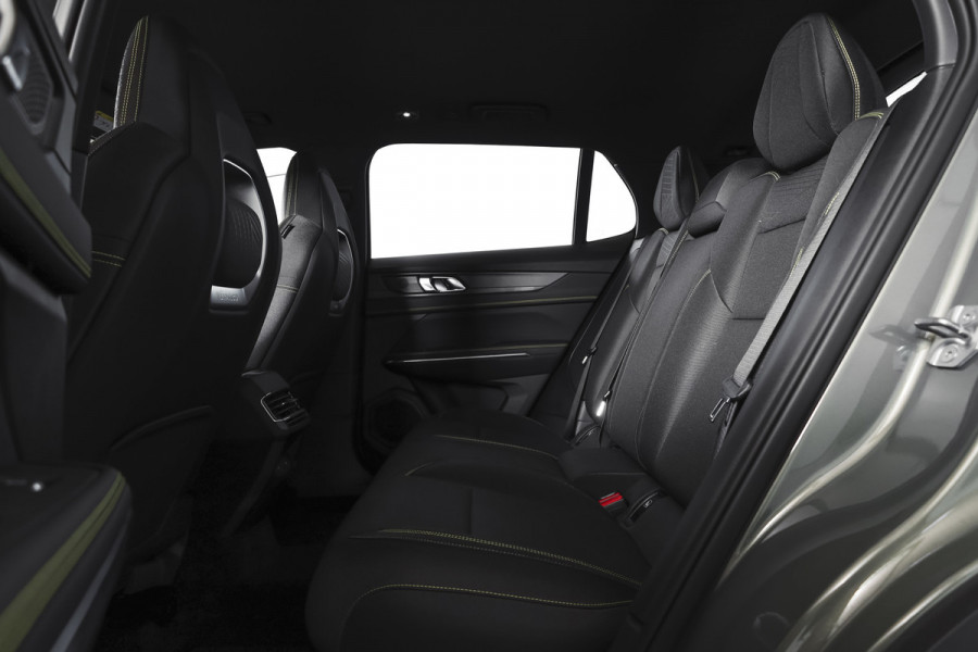 Lynk & Co 01 1.5 PHEV Core | Dig. Cockpit | Adapt. Cruise | Stoelverw. | PDC | Camera | NAV + App. Connect | ECC | DAB | LM 19" | 7394