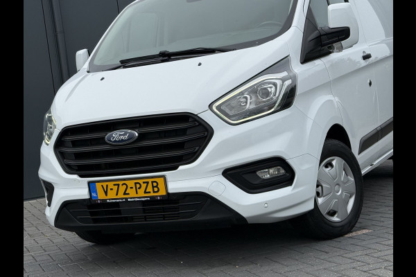 Ford Transit Custom 2.0 TDCI 130 PK / L1H1 / 2.5 TONS TREKHAAK / SORTIMO INRICHTING / AIRCO / CRUISE / 3-ZITS / LED / STOEL -EN VOORRUIT VERWARMING
