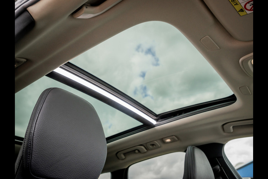 Volvo XC60 2.0 T6 Plug-in hybrid AWD Plus Bright | Panoramadak | Dealeronderhouden