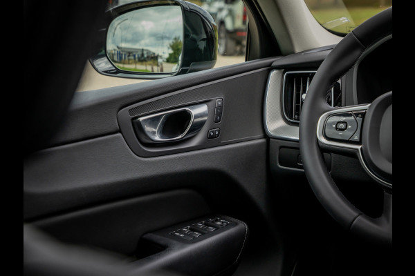 Volvo XC60 2.0 T6 Plug-in hybrid AWD Plus Bright | Panoramadak | Dealeronderhouden