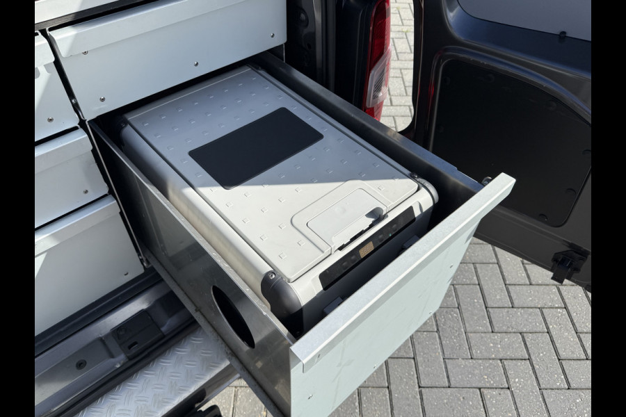 Opel Combo 1.5D 102 PK / L2H1 / Edition / 1e EIG. / INRICHTING / COOLBOX / TREKHAAK / CAMERA / CRUISE / CARPLAY