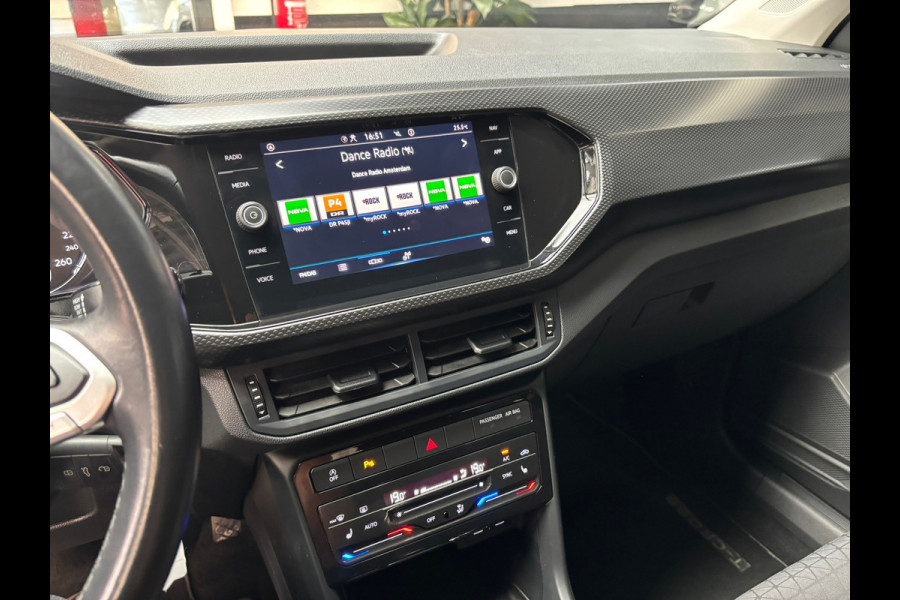 Volkswagen T-Cross 1.0 TSI Go / Trekhaak / Stoelverwarming