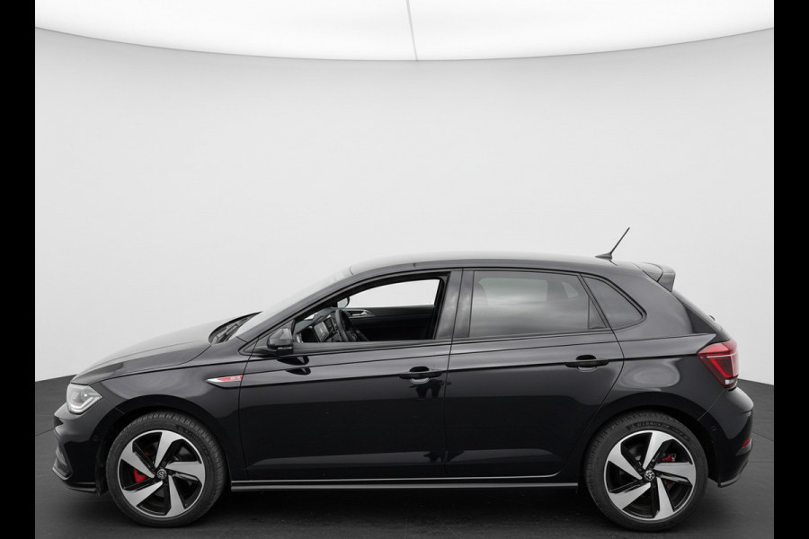 Volkswagen Polo 2.0 TSI GTI TSI 210PK DSG GTI-SPORT IQ-LIGHT/PDC/CARPLAY
