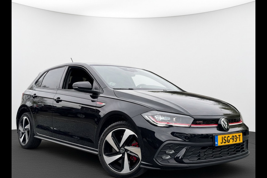 Volkswagen Polo 2.0 TSI GTI TSI 210PK DSG GTI-SPORT IQ-LIGHT/PDC/CARPLAY