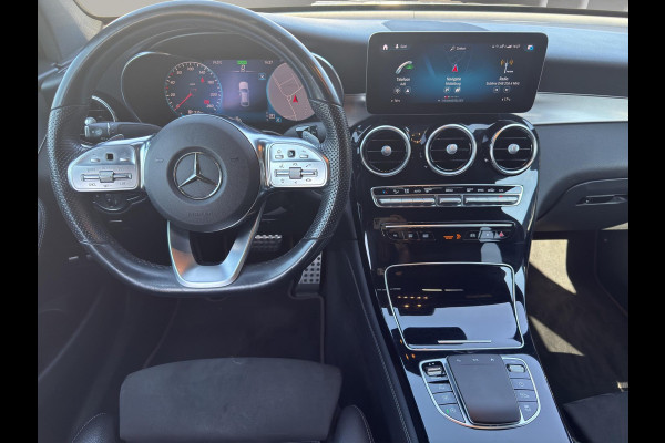 Mercedes-Benz GLC Coupé 200 4MATIC AMG | 20"| Treeplanken | Schuif/Kanteldak | Elektr. Trekhaak | Sfeer | EQ |