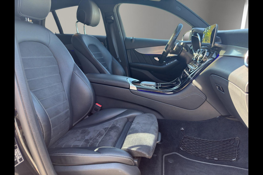Mercedes-Benz GLC Coupé 200 4MATIC AMG | 20"| Treeplanken | Schuif/Kanteldak | Elektr. Trekhaak | Sfeer | EQ |