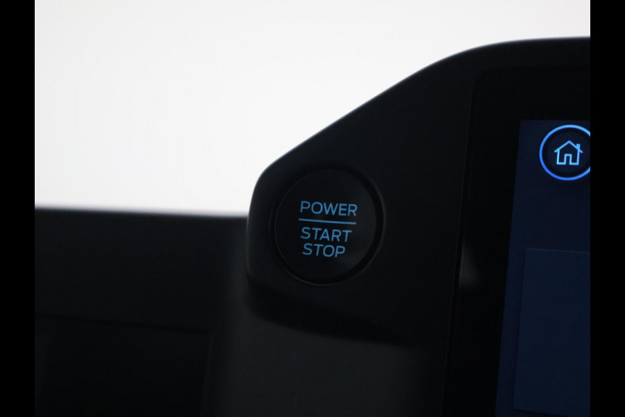 Ford Transit Custom 300 2.0 TDCI L2H1 6-PERS DUBBEL CAB. + TREKHAAK | CARPLAY | CAMERA