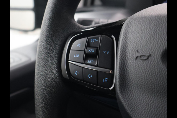 Ford Transit Custom 300 2.0 TDCI L2H1 6-PERS DUBBEL CAB. + TREKHAAK | CARPLAY | CAMERA
