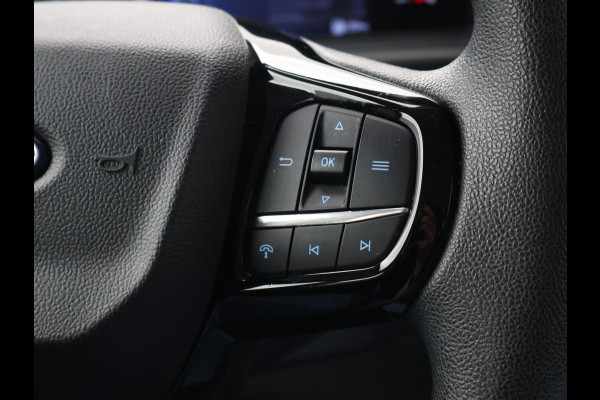 Ford Transit Custom 300 2.0 TDCI L2H1 6-PERS DUBBEL CAB. + TREKHAAK | CARPLAY | CAMERA
