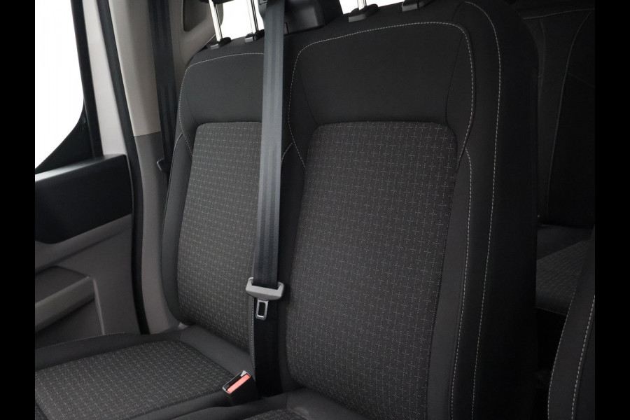Ford Transit Custom 300 2.0 TDCI L2H1 6-PERS DUBBEL CAB. + TREKHAAK | CARPLAY | CAMERA