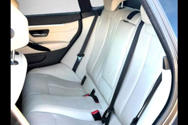 BMW 4 Serie Gran Coupé 430i High Executive M-sport(NL-auto, Dealer OnderH, Navi, StoelV, Climate Con, Leder, Etc)