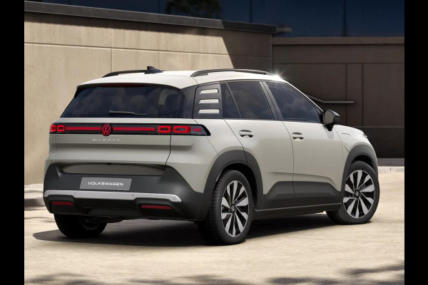 Volkswagen ID. Cross Style 52 kWh accu, 155 kW / 211 PK SUV Elektrische Achteruitrijcamera | Carplay | Stoelverwarming