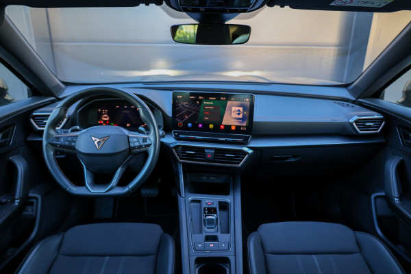 CUPRA Formentor 1.4 e-Hybrid Business | BTW | PANO | CAMERA | STUURWIELVERWARMING | ACC | ELEK.TREKHAAK |