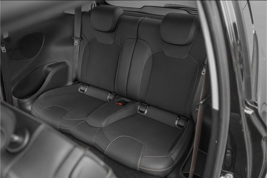 Opel ADAM 1.4 Bi-Fuel Unlimited Stuur & Stoelverw Climate Bluetooth