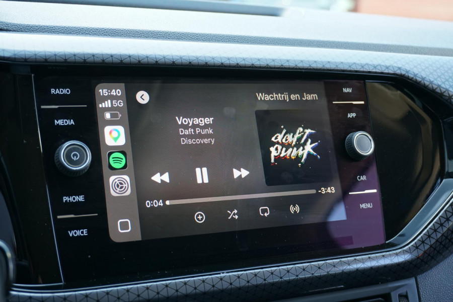 Volkswagen T-Cross 1.0 TSI Style AUT. + TREKHAAK / DIGITALE COCKPIT / NAVIGATIE /