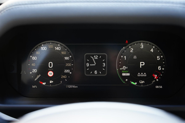 Land Rover Defender 110 2.0 P300e 110 X-Dynamic SE