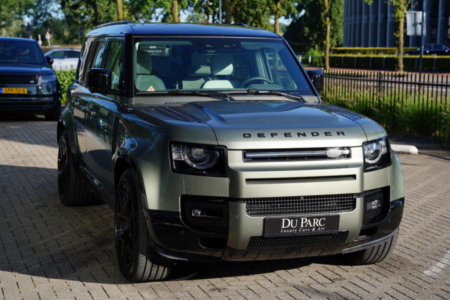 Land Rover Defender 110 2.0 P300e 110 X-Dynamic SE