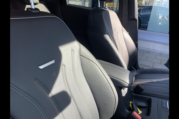 Ford Kuga 2.5 Duratec FHEV Vignale CVT 4WD 190pk | Driver Assistance Pack | Winterpack |  Volledig Lederen Interieur | Intelligente Vierwielaandrijving | Geen stekker nodig