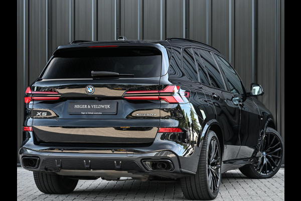 BMW X5 xDrive50e M-Sport Pro | Panoramadak | M-Performance Seats | HUD | 360 Camera | Stoelverwarming + Ventilatie | Memory Seats | Ambiance Interieur | Soft Close | Iconic Glow | Achterbank Verwarming |