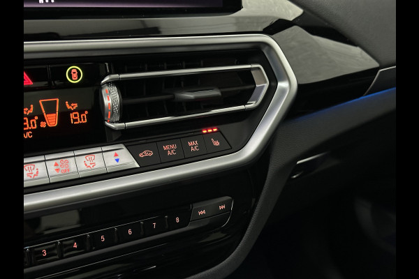 BMW iX3 M-Sport | Sophisto Grey! | Panorama | ACC | Leder | Memory | El. Trekhaak | 97.6% SOH | Sfeerverlichting | 3-Zone Clima | Carplay | LED | Btw auto, 35250,= ex. | Rijklaar incl. Bovag garantie!
