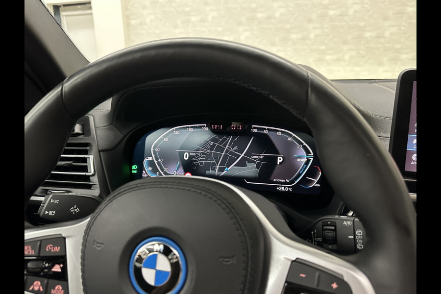 BMW iX3 M-Sport | Sophisto Grey! | Panorama | ACC | Leder | Memory | El. Trekhaak | 97.6% SOH | Sfeerverlichting | 3-Zone Clima | Carplay | LED | Btw auto, 35250,= ex. | Rijklaar incl. Bovag garantie!