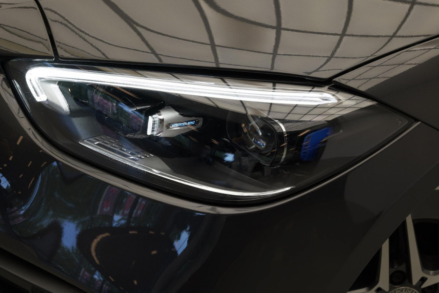 Mercedes-Benz C-Klasse C300e AMG Line |Pano|Burmester|Ambient|Trekhaak|Leder|