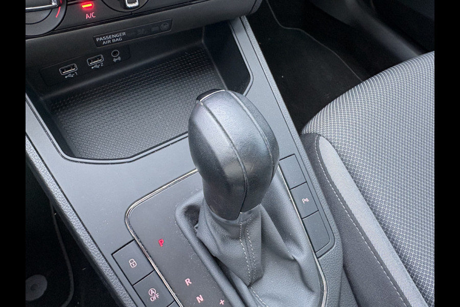 Seat Ibiza 1.0 TSi DSG 115PK Style Business Intense CAMERA/CARPLAY/ADAPT.CRUISE/NAVI/PDC