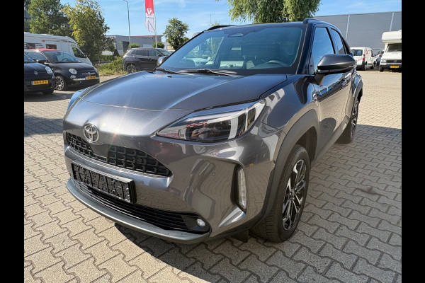 Toyota Yaris Cross 1.5 Hybrid 115 Dynamic Plus + Winterpack + Parking Pack