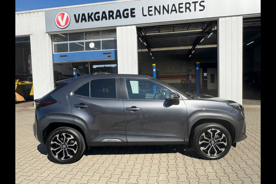 Toyota Yaris Cross 1.5 Hybrid 115 Dynamic Plus + Winterpack + Parking Pack