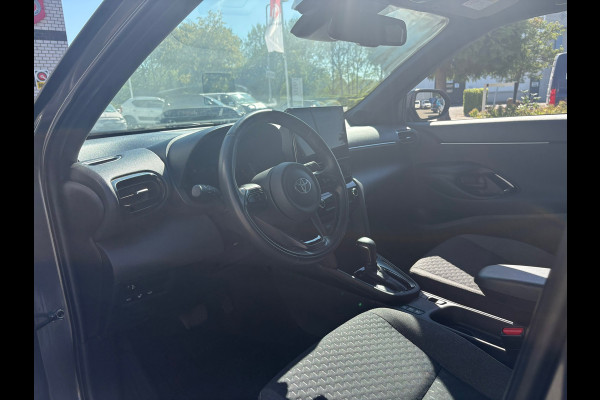 Toyota Yaris Cross 1.5 Hybrid 115 Dynamic Plus + Winterpack + Parking Pack
